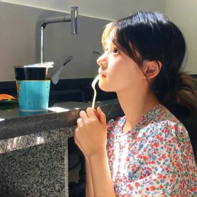 瘪四与大头蛋搞宇宙